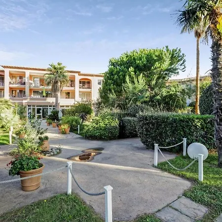 Residence La Pinède, Hyères *